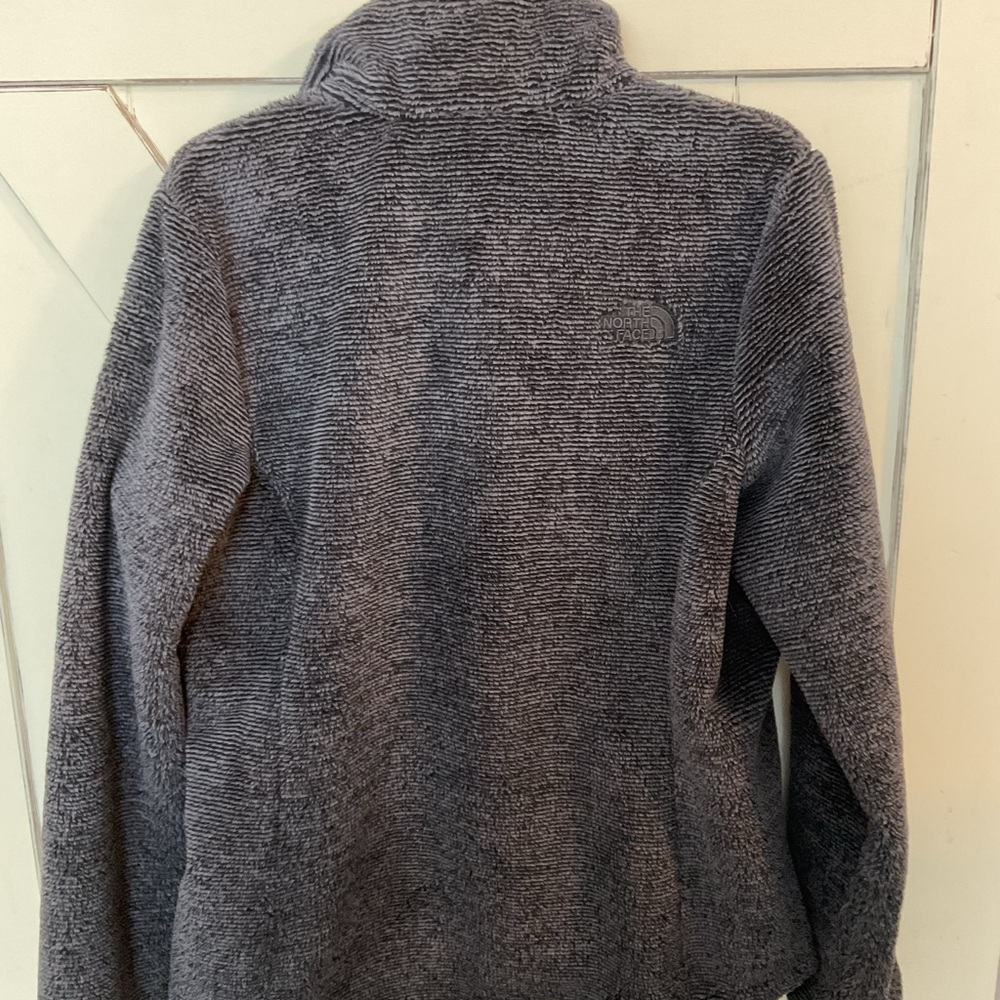 Women’s Northface zip jacket